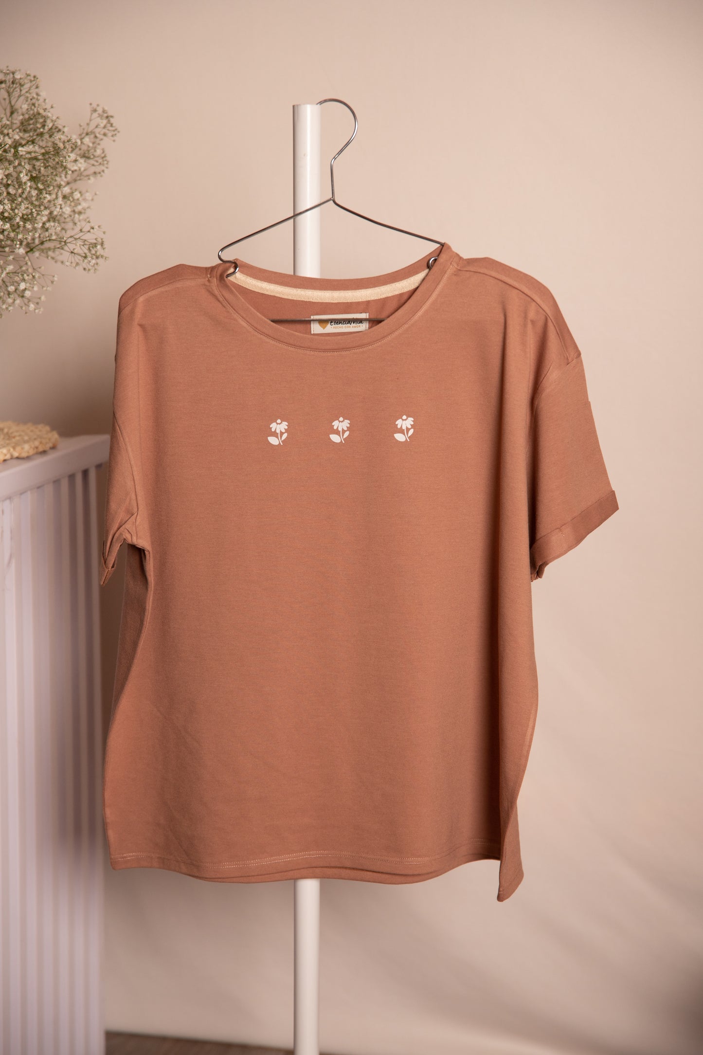 Camiseta flores espalda