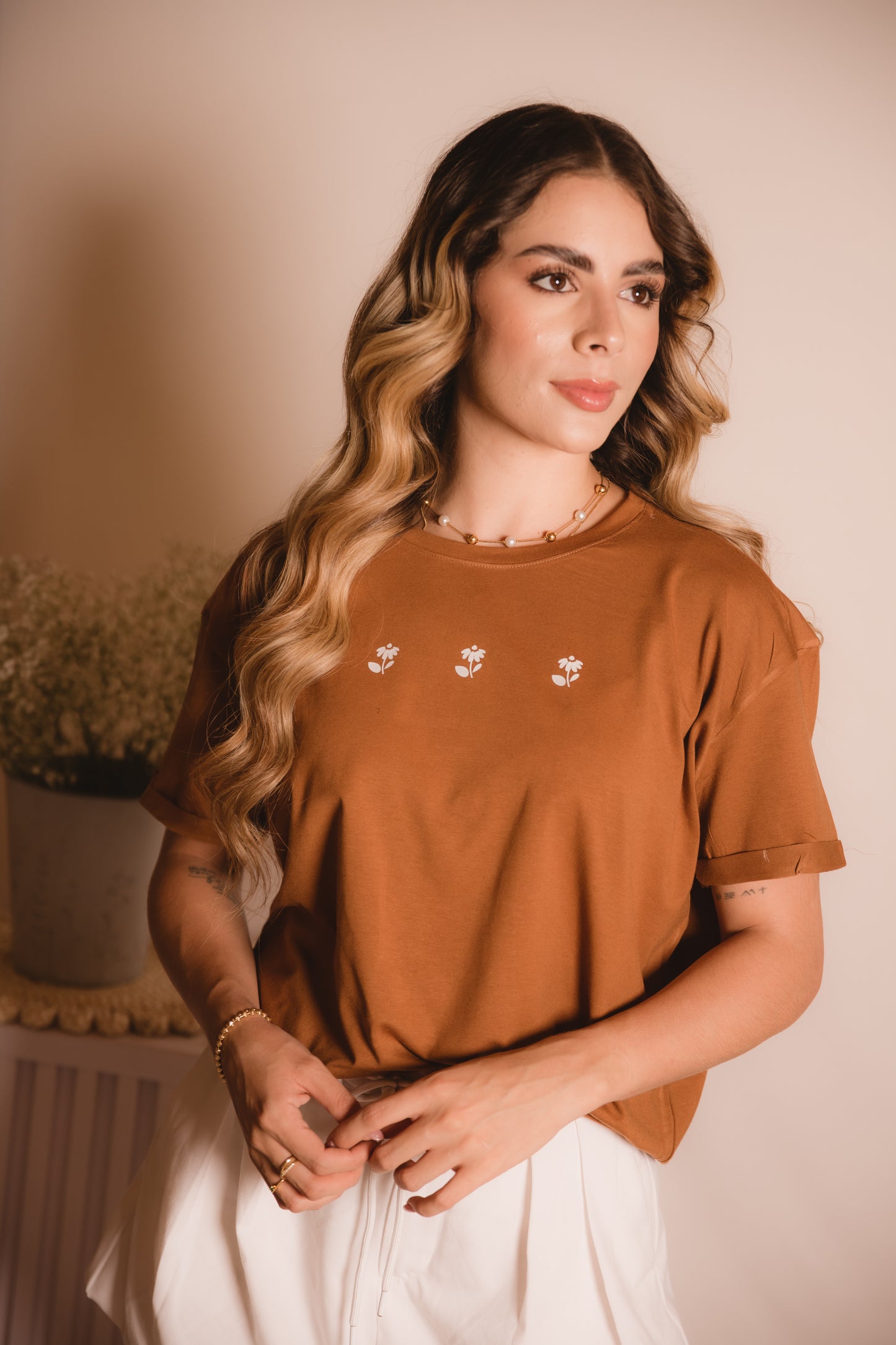 Camiseta flores espalda