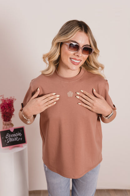 Camiseta con escote en la espalda-Ref. 198