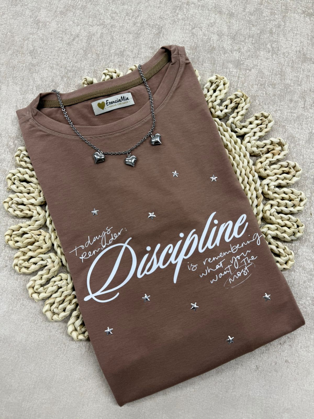 camiseta estampada discipline